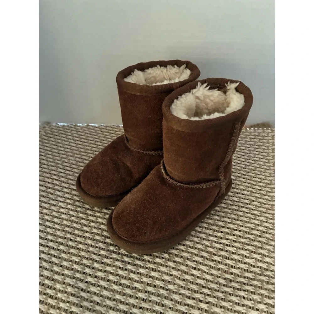 Lamo Toddler Size 7C Faux Fur Lined Ankle Boots Chestnut Brown Suede